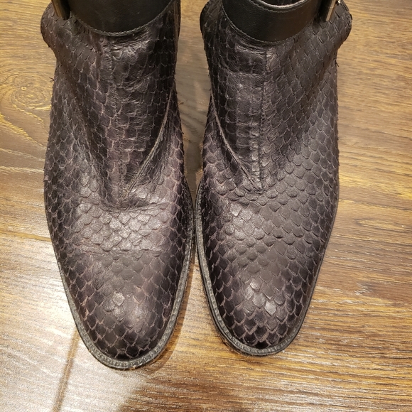 Lloyd booties - Picture 9 of 9